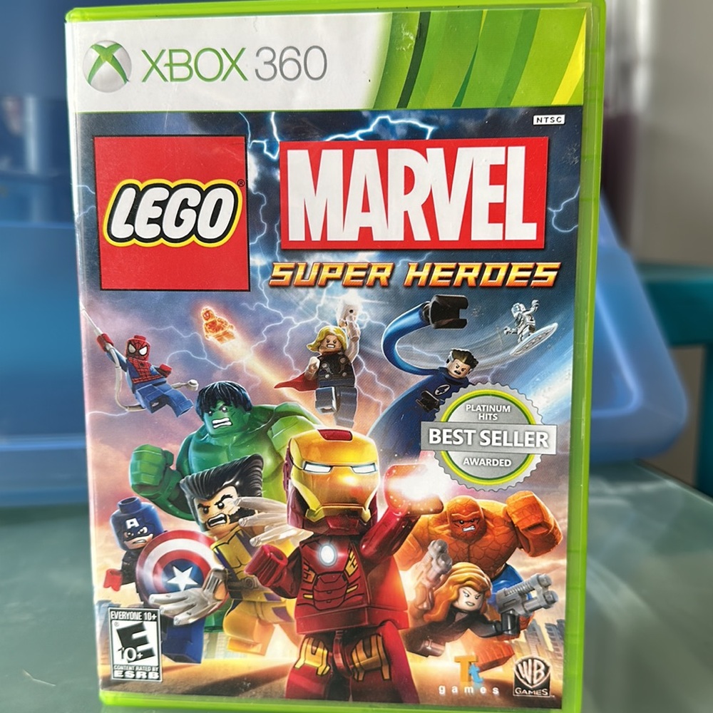 XBOX 360 LEGO MARVEL SUPER HEROES game